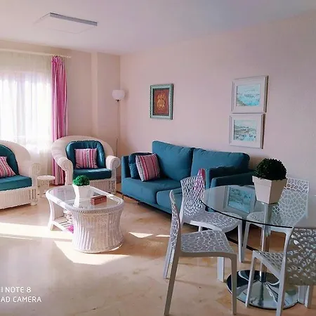 125 M2 Frente Club Nautico Playa Wifi Denia